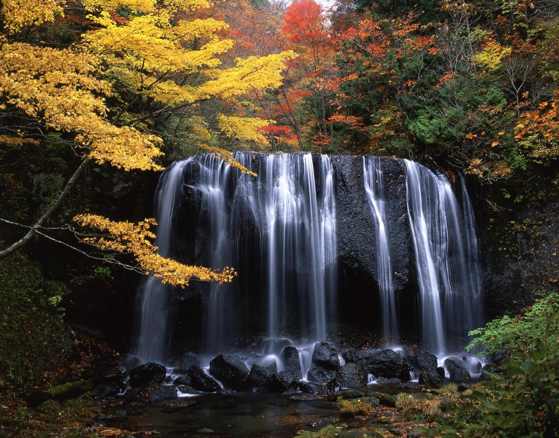 Urabandai Lake Resort Goshiki No Mori Kitashiobara Buitenkant foto