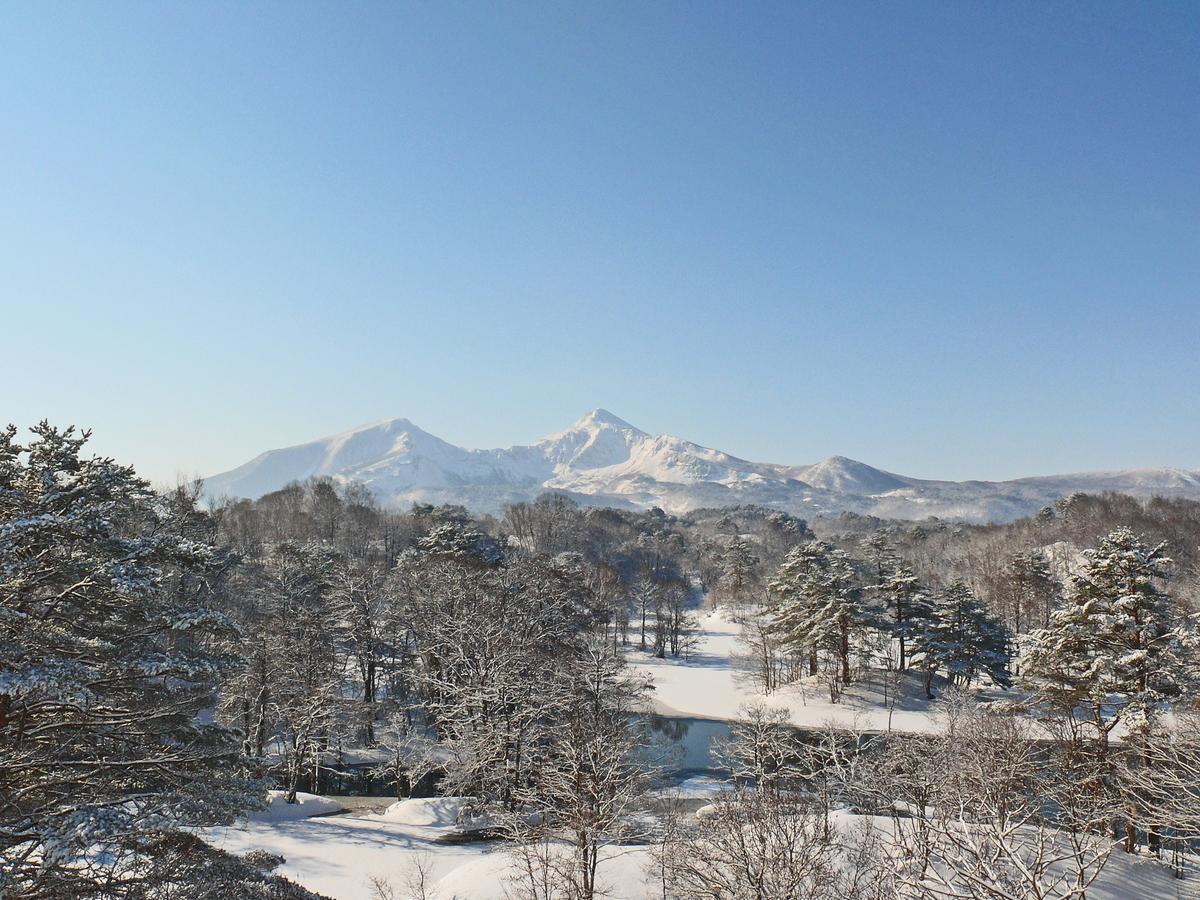 Urabandai Lake Resort Goshiki No Mori Kitashiobara Buitenkant foto