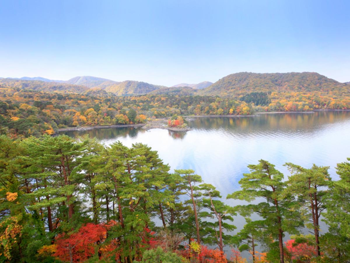 Urabandai Lake Resort Goshiki No Mori Kitashiobara Buitenkant foto